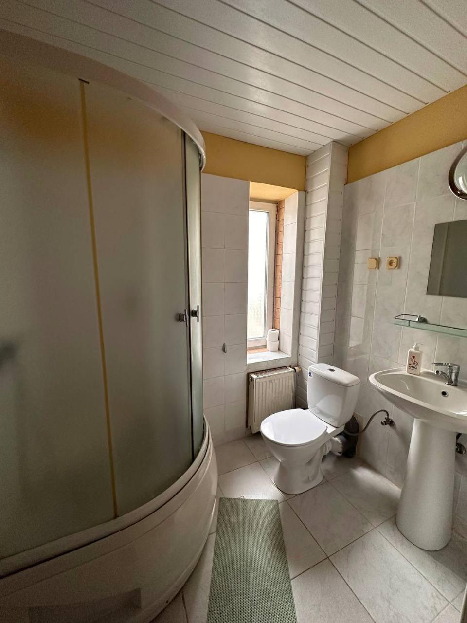 Bed and Breakfast Роксолана Трускавец Экстерьер фото