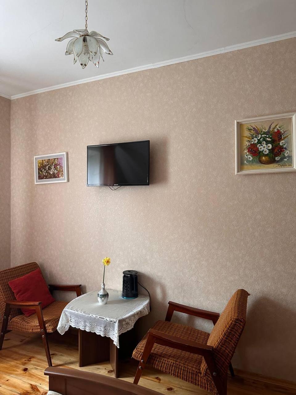 Bed and Breakfast Роксолана Трускавец Экстерьер фото